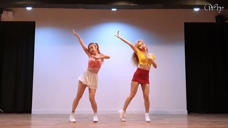 [Waveya]TWICE FANCY Dance cover 高清视频在线下载 W1904290111 Waveya2019 第3张