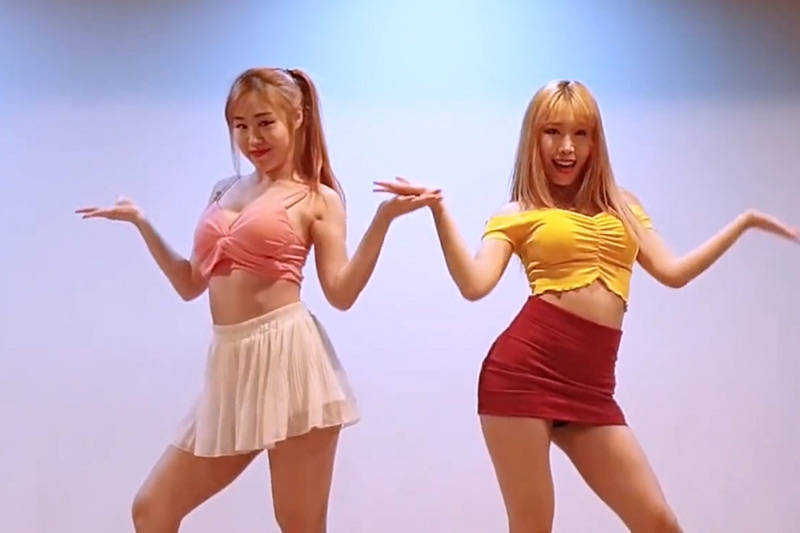 [Waveya]TWICE FANCY Dance cover 高清视频在线下载 W1904290111 Waveya2019 第1张