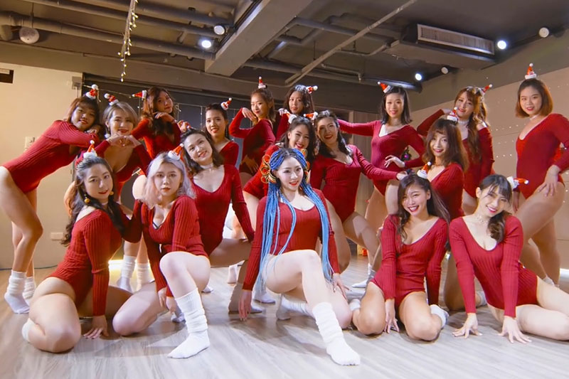 [IDANCE]2020圣诞特别节目All I Want For Christmas Is You ID20201224001 韩国女团 第1张