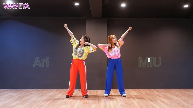 [Waveya]BTS ANPANMAN cover dance 高清视频在线下载 W201805310111 Waveya2018 第2张