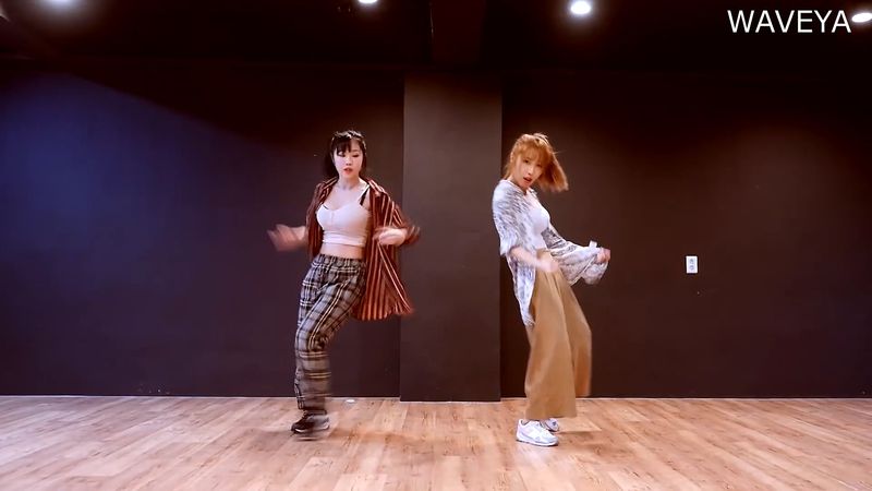 [Waveya]BTS Airplane pt.2 cover dance 高清视频在线下载 W201806070111 Waveya2018 第3张