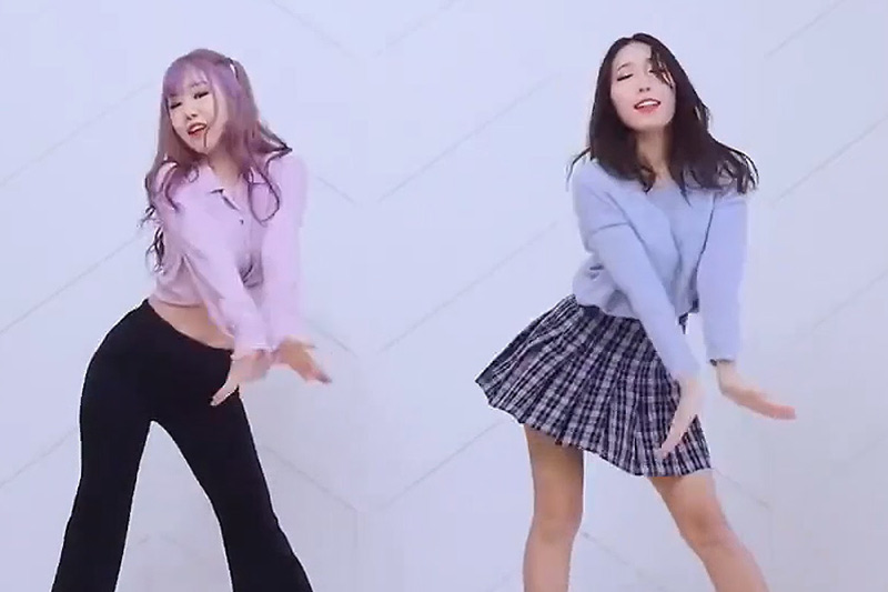 [Waveya]2 Red Velvet Bad Boy 高清视频在线下载 W201802060111 Waveya2018 第1张