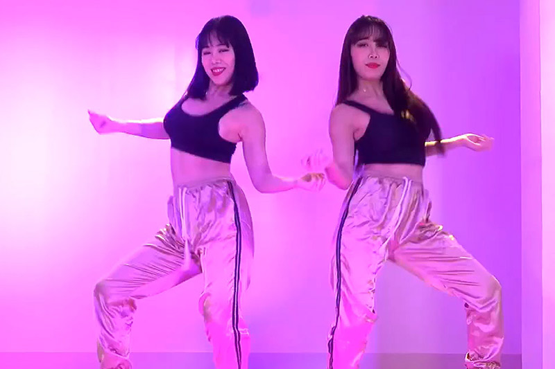 [Waveya]Mi Gente MAMAMOO HWASA X CHUNGHA 2019 SBS Music 高清视频在线下载 W1912310111 Waveya2019 第1张