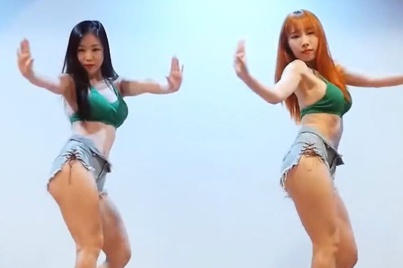 [Waveya]HYOLYN SEE SEA 高清视频在线下载 W201808020111 Waveya2018 第1张