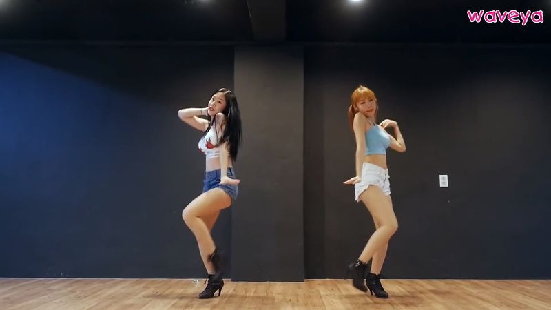 [Waveya]TWICE - Dance The Night Away cover dance 高清视频在线下载 W201807120111 Waveya2018 第3张