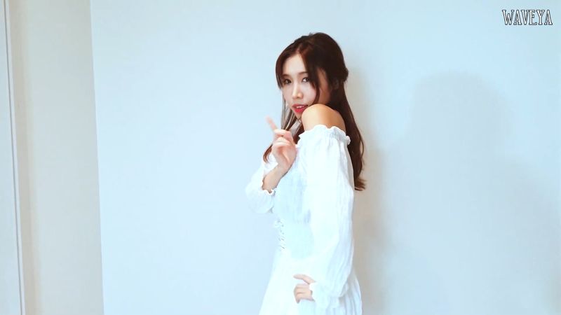 [Waveya]JENNIE 'SOLO' Dance cover MiU 高清视频在线下载 W201811200111 Waveya2018 第3张