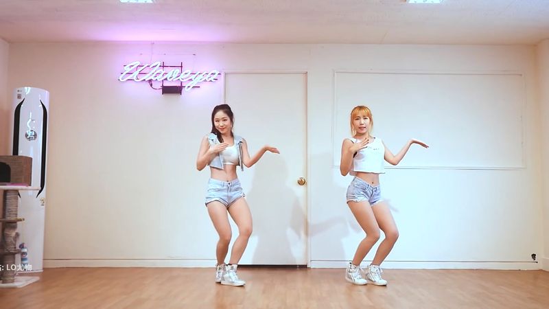[Waveya] (CHUNG HA) Why Don’t You Know cover dance 高清视频在线下载 Waveya2017 第3张