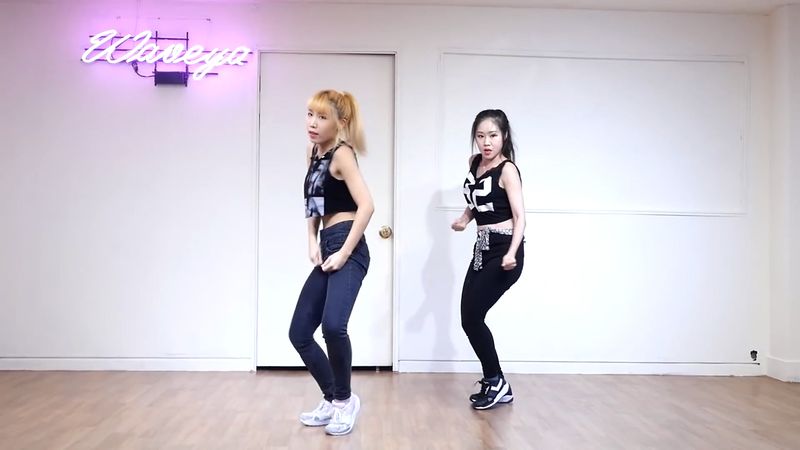 [Waveya]EXO Ko Ko Bop cover dance 高清视频在线下载 Waveya2017 第3张