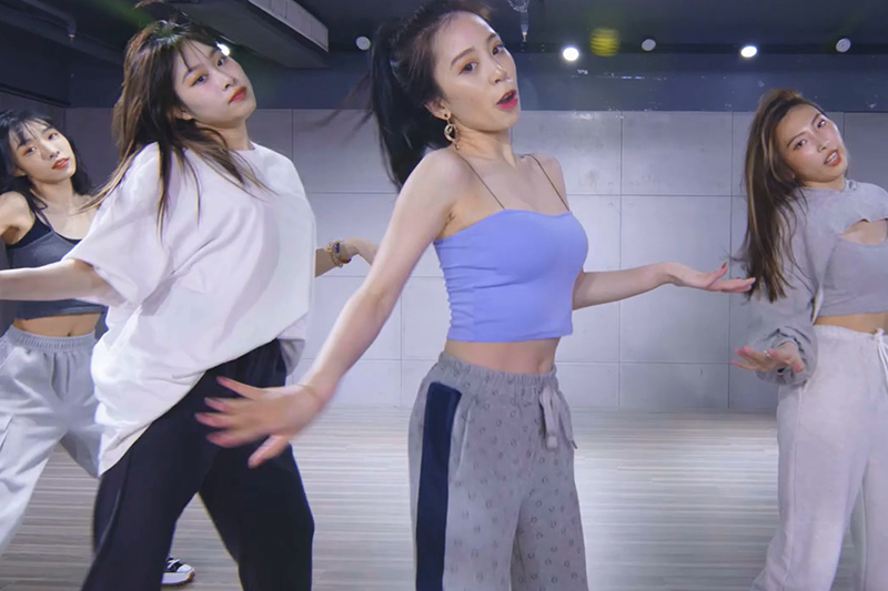 [IDance]ITZY “Not Shy” / Dance Cover from Taiwan 高清视频在线下载 iDance Studio 第1张