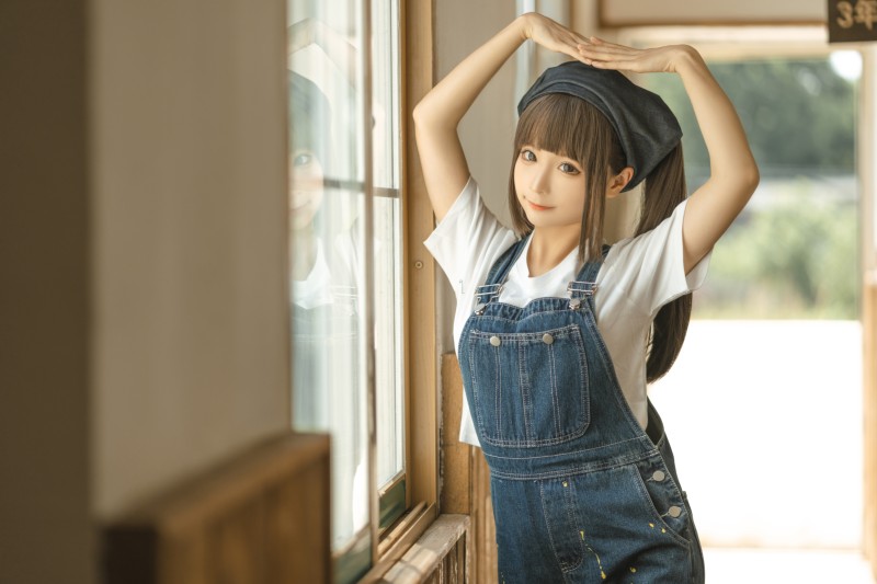 微博妹子 182 蠢沫沫 – 画室 小画家[110P 1.08G] 网红&Coser 第1张