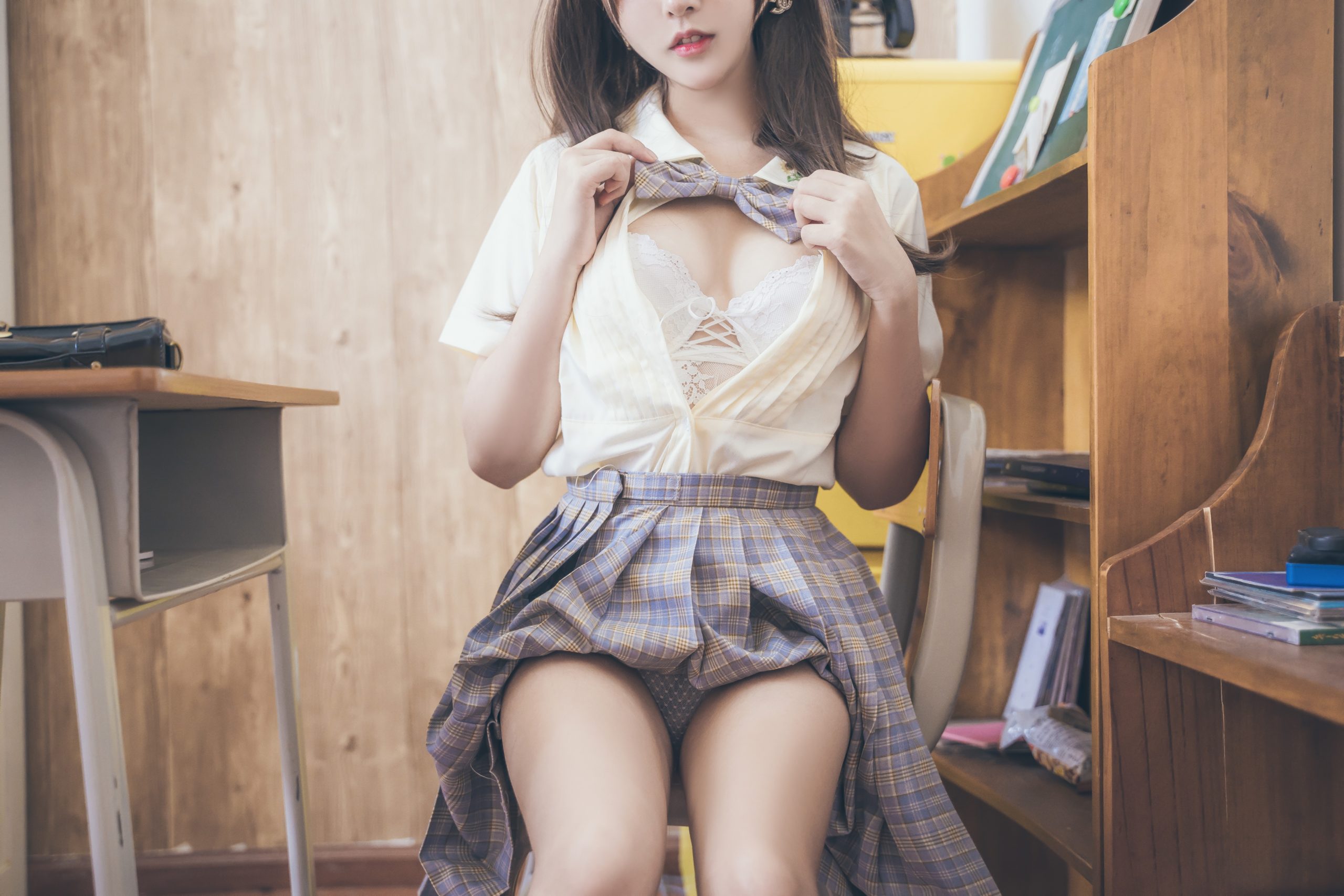 米线线小姐姐来啦，来一饱眼福吧 网红&Coser 第1张