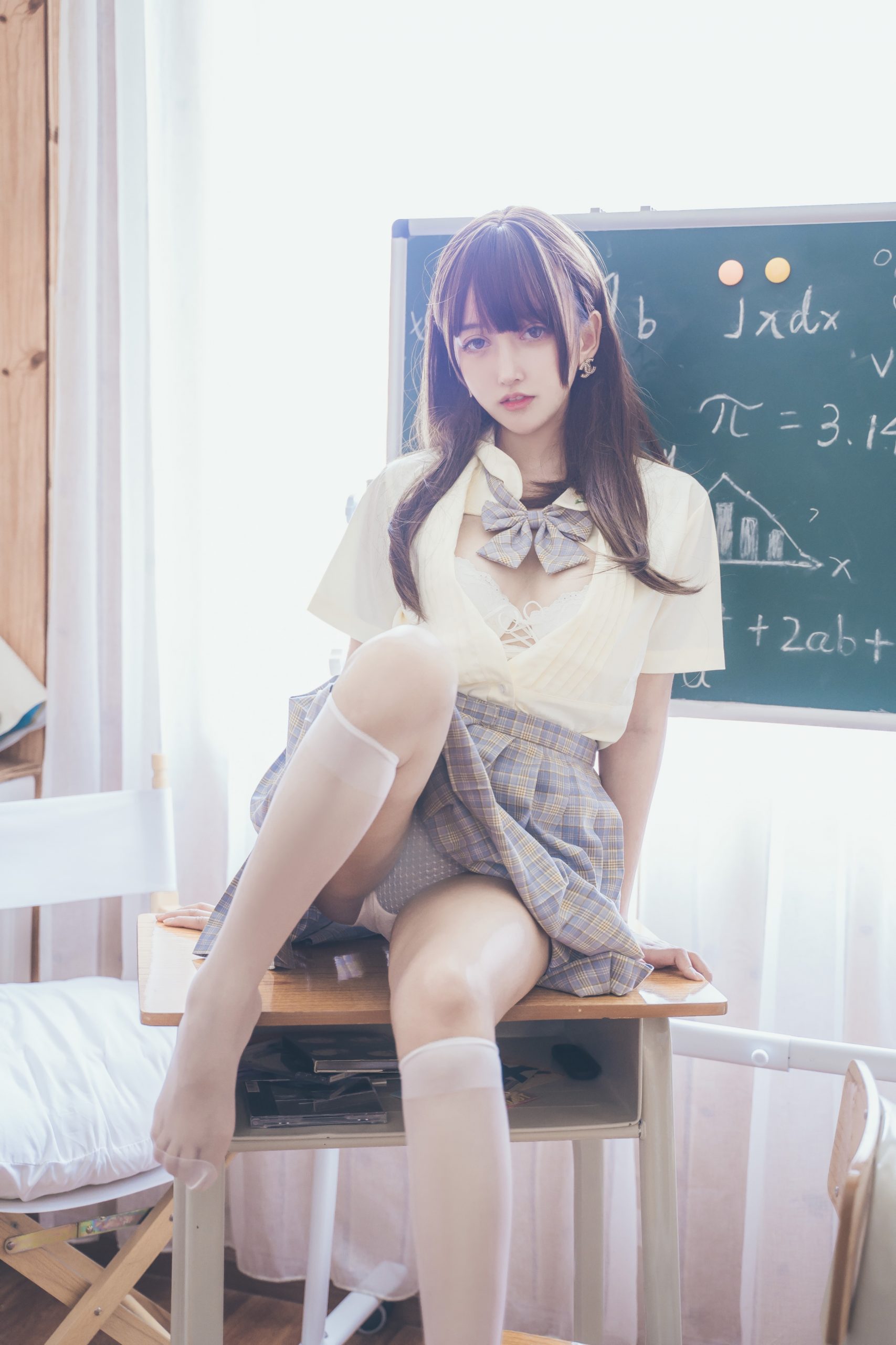 米线线小姐姐来啦，来一饱眼福吧 网红&Coser 第6张